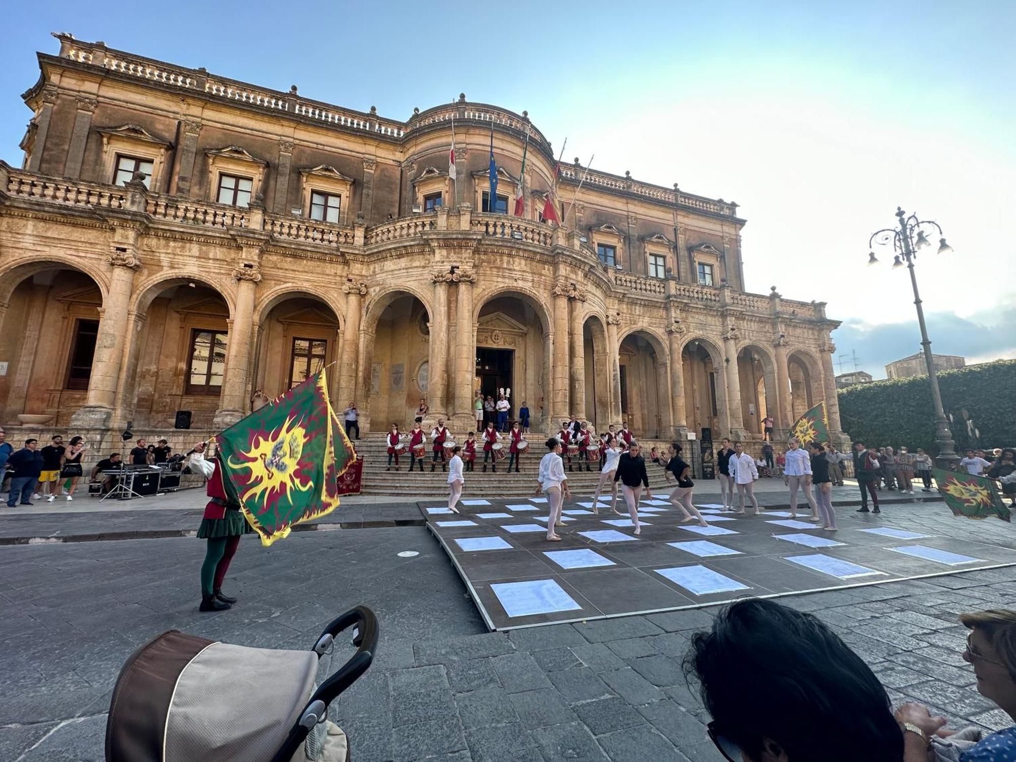 Villa Tannur Del Carmine à Noto Extérieur photo